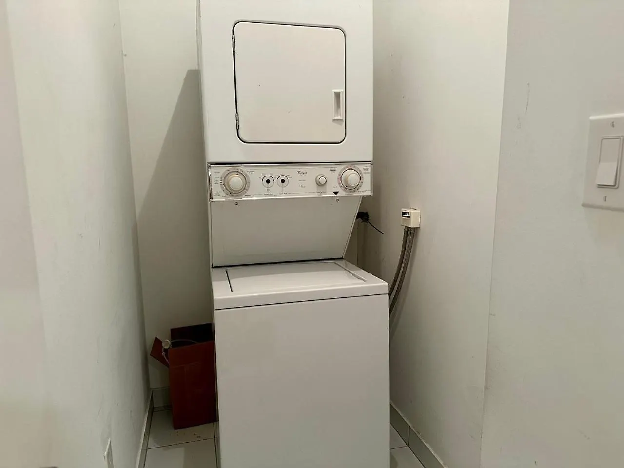 Cozy 1Bdrm With Bunk Bed Plus Sofabed With Terrace & Parking トロント